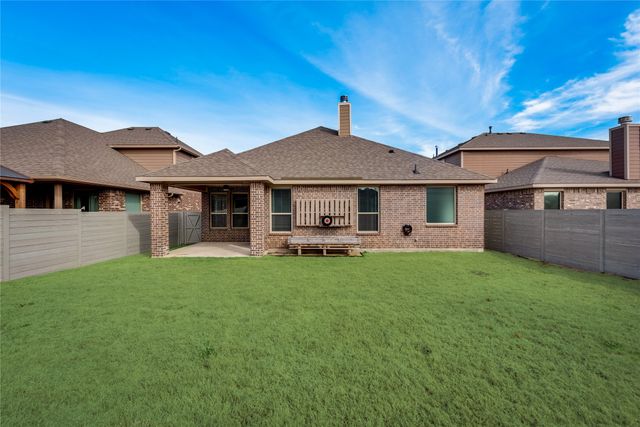 905 Dove Cove, Argyle, TX 76226