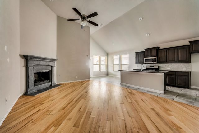 905 Dove Cove, Argyle, TX 76226