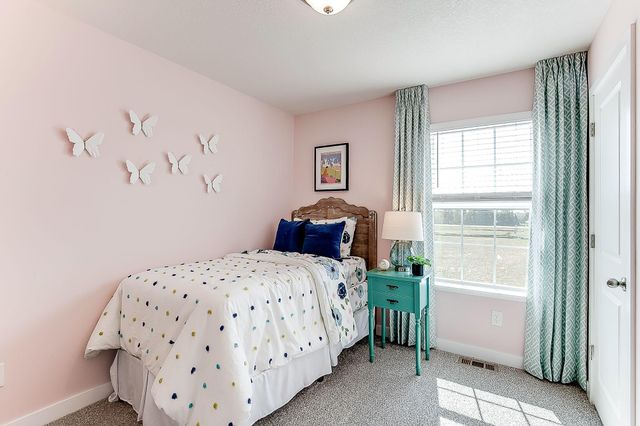 6715 Hinterland Trail S, Cottage Grove, MN 55016