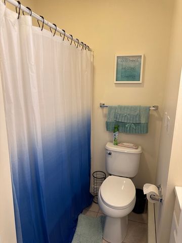 220 Middlesex Ave 2, Medford, MA 02155