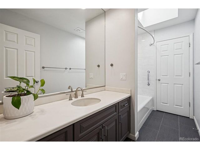 2552 E Alameda Ave 96, Denver, CO 80209