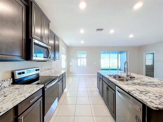 8341 BOWER BASS CIRCLE, Wesley Chapel, FL 33545