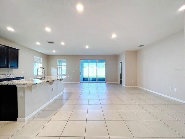 8341 BOWER BASS CIRCLE, Wesley Chapel, FL 33545
