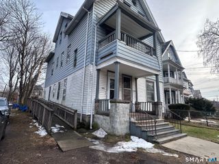 449 Dixwell Avenue, New Haven, CT 06511