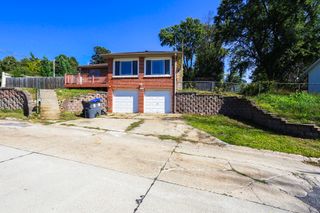 2231 N BROADWAY Street, Council Bluffs, IA 51503