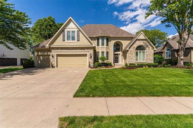 12863 WESTGATE Street, Overland Park, KS 66213