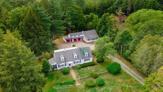 90 & 90A Bradford Road, Keene, NH 03431
