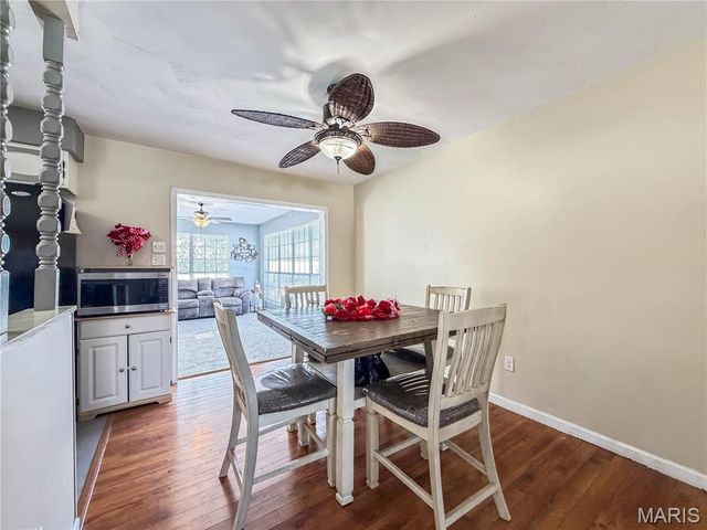 5827 Barberry Drive, Imperial, MO 63052