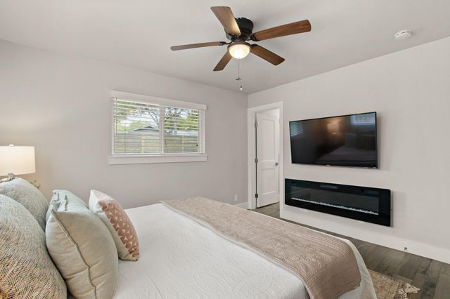 9110 Chisholm LN, Austin, TX 78748