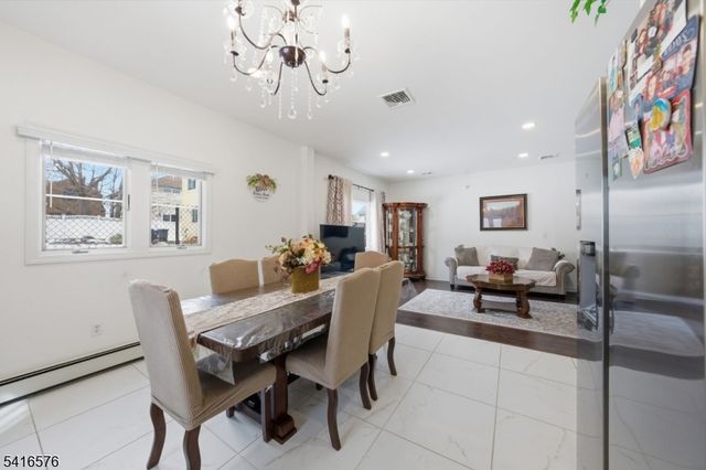 270 Baldwin Ave, Hasbrouck Heights Boro, NJ 07604