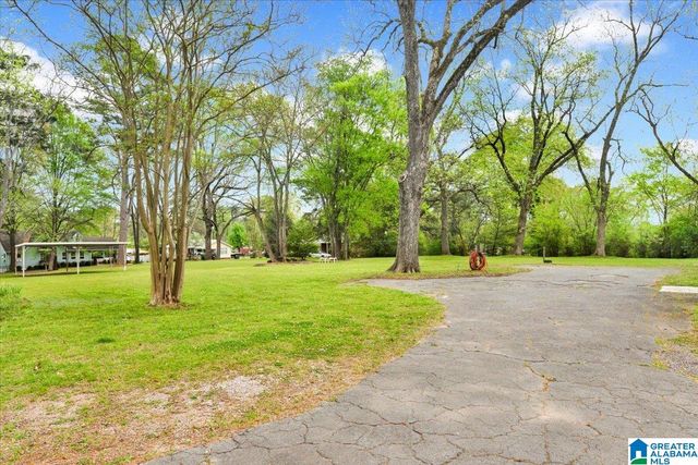 2010 HIGH SCHOOL ROAD, Hueytown, AL 35023