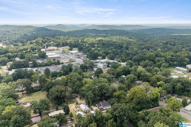 2010 HIGH SCHOOL ROAD, Hueytown, AL 35023