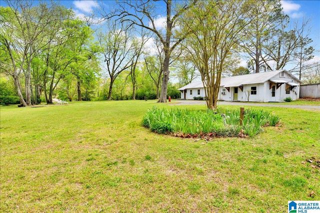 2010 HIGH SCHOOL ROAD, Hueytown, AL 35023