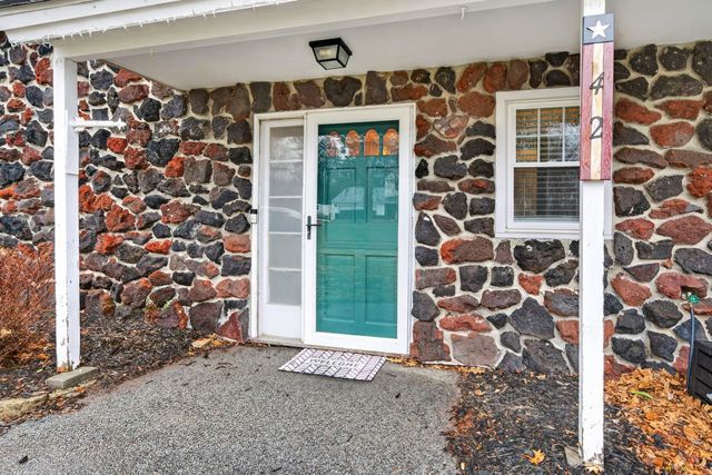 42 Marianna Road, Salem, NH 03079