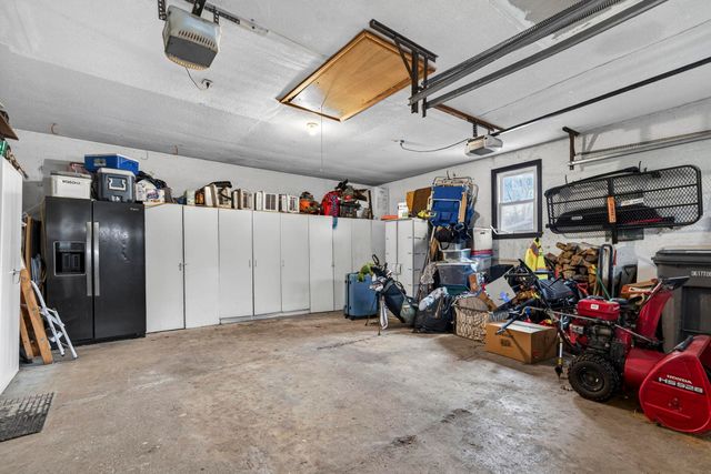 42 Marianna Road, Salem, NH 03079