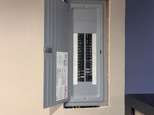 42 Marianna Road, Salem, NH 03079