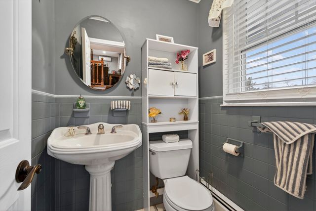 42 Marianna Road, Salem, NH 03079