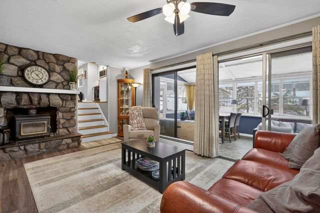 42 Marianna Road, Salem, NH 03079