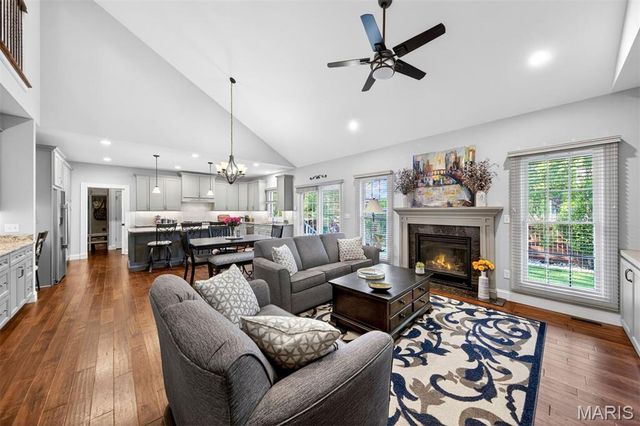 409 Peeke Avenue, Kirkwood, MO 63122