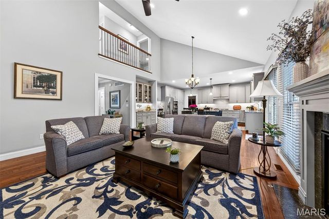 409 Peeke Avenue, Kirkwood, MO 63122