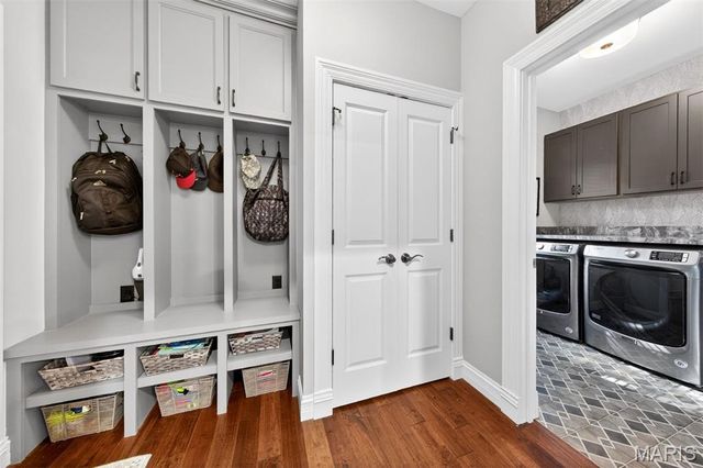 409 Peeke Avenue, Kirkwood, MO 63122