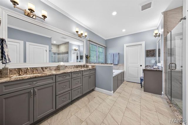409 Peeke Avenue, Kirkwood, MO 63122