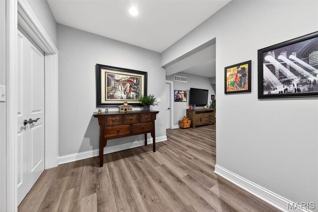 409 Peeke Avenue, Kirkwood, MO 63122