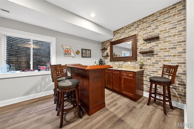 409 Peeke Avenue, Kirkwood, MO 63122