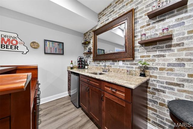 409 Peeke Avenue, Kirkwood, MO 63122