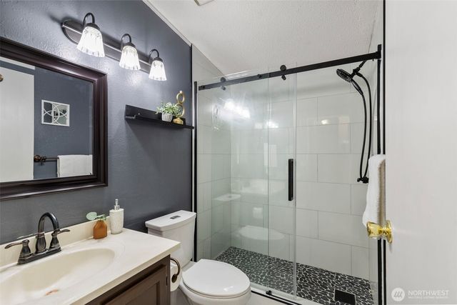 1919 SE Richmond Lane, Port Orchard, WA 98367