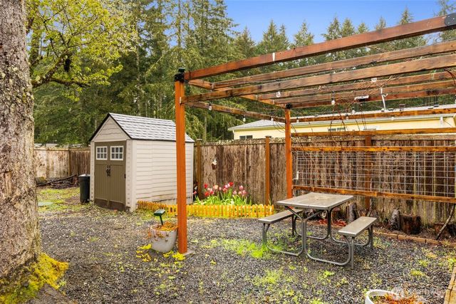 1919 SE Richmond Lane, Port Orchard, WA 98367