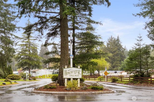 1919 SE Richmond Lane, Port Orchard, WA 98367