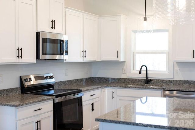 4018 Deerstone Lane 24, Clover, SC 29710