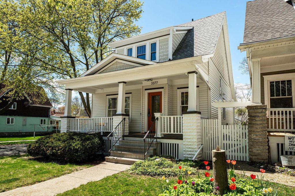 3377 Indiana AVENUE, Milwaukee, WI 53207