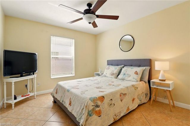 6283 Shadowood CIR, Naples, FL 34112