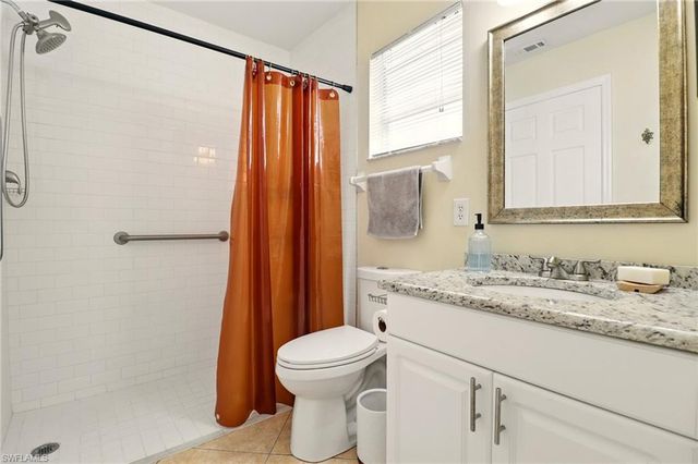 6283 Shadowood CIR, Naples, FL 34112