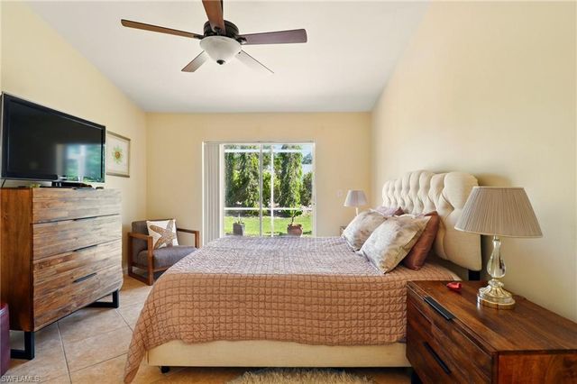 6283 Shadowood CIR, Naples, FL 34112