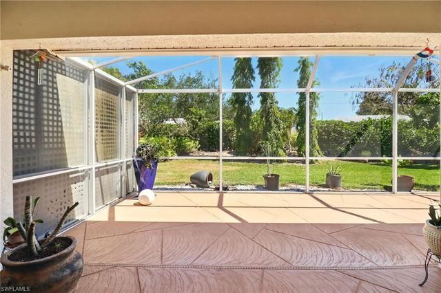 6283 Shadowood CIR, Naples, FL 34112