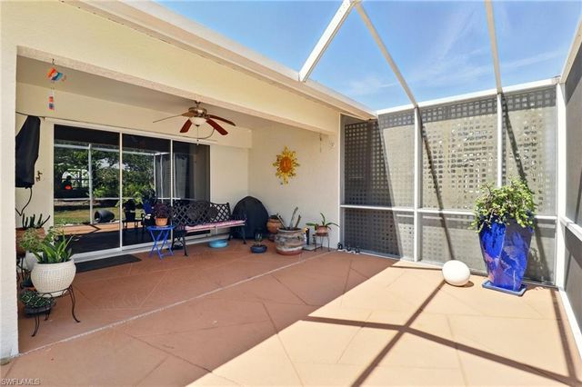 6283 Shadowood CIR, Naples, FL 34112