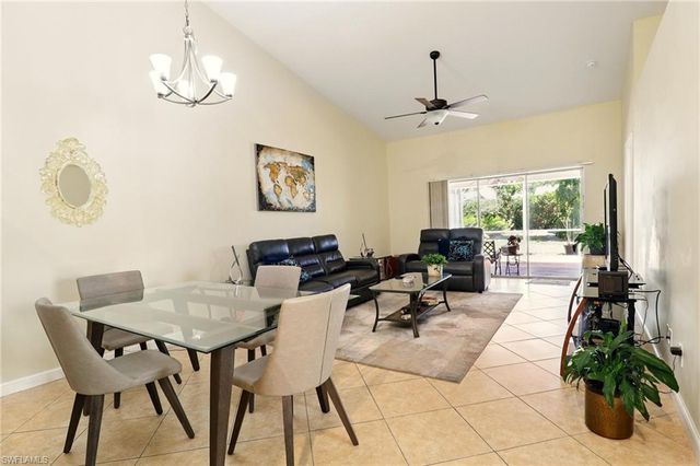 6283 Shadowood CIR, Naples, FL 34112