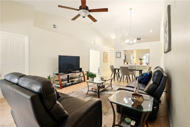 6283 Shadowood CIR, Naples, FL 34112