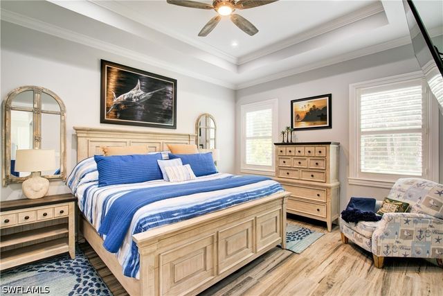 510 10th AVE NW, Naples, FL 34120