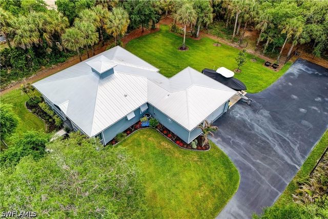 510 10th AVE NW, Naples, FL 34120