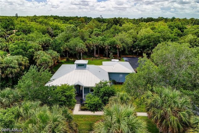 510 10th AVE NW, Naples, FL 34120