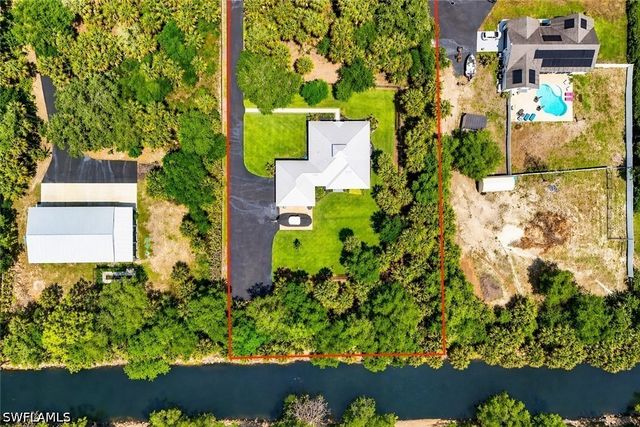 510 10th AVE NW, Naples, FL 34120