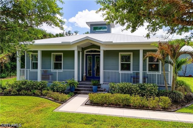 510 10th AVE NW, Naples, FL 34120