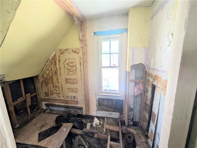 77 Heidelberg Street, Rochester, NY 14609