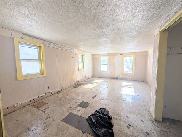 77 Heidelberg Street, Rochester, NY 14609