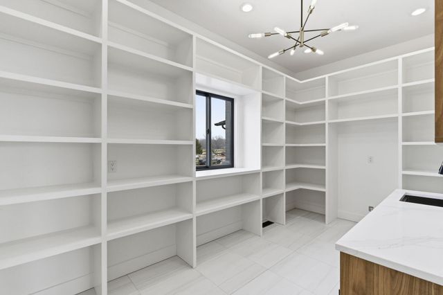 3980 E Dunrobin Drive, Springfield, MO 65809