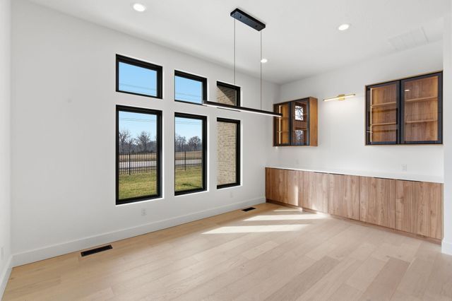 3980 E Dunrobin Drive, Springfield, MO 65809